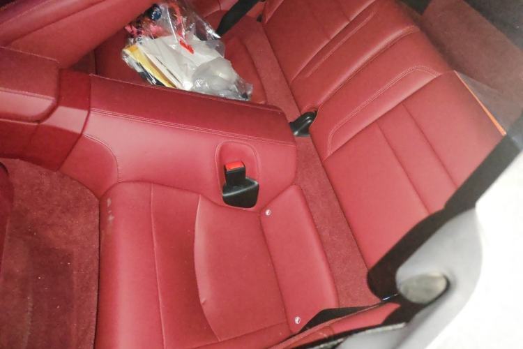 Used Porsche 911 2023 Carrera 3.0T Interior 4