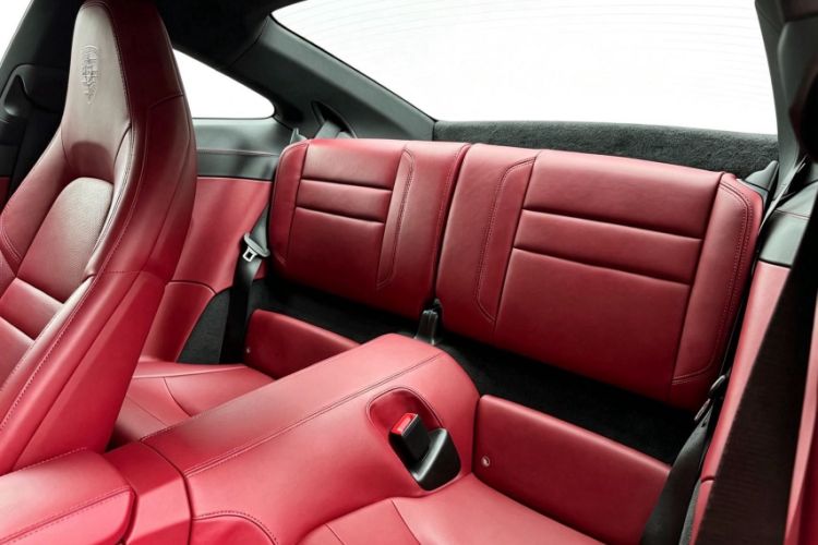 Used Porsche 911 2023 Carrera 3.0T Interior 8