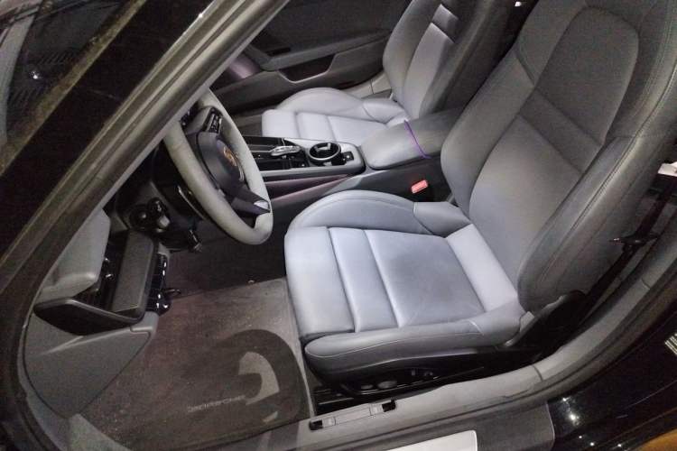 Used Porsche 911 2023 Carrera Cabriolet 3.0T Left Front Seat