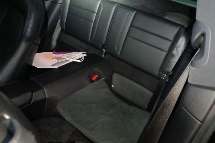 Used Porsche 911 2023 Carrera 3.0T Left Rear Seat