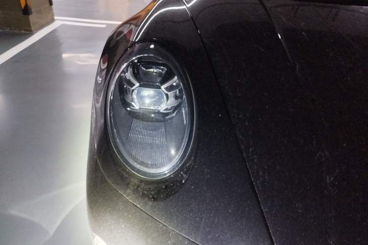 Used Porsche 911 2023 Carrera Cabriolet 3.0T Right Front Headlight