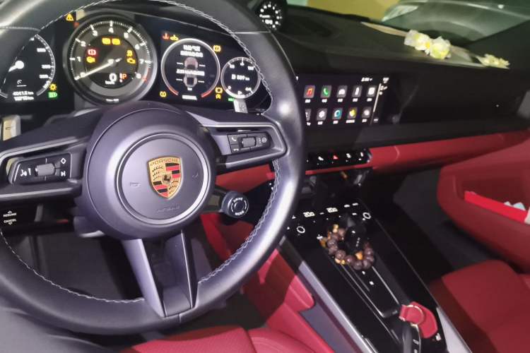 Used Porsche 911 2023 Carrera 3.0T Center Console