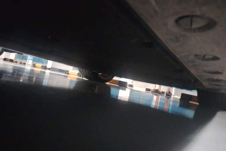 Used Porsche 911 2023 Carrera 3.0T Chassis Rear Left