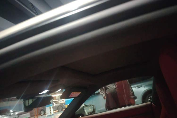 Used Porsche 911 2023 Carrera 3.0T Headliner