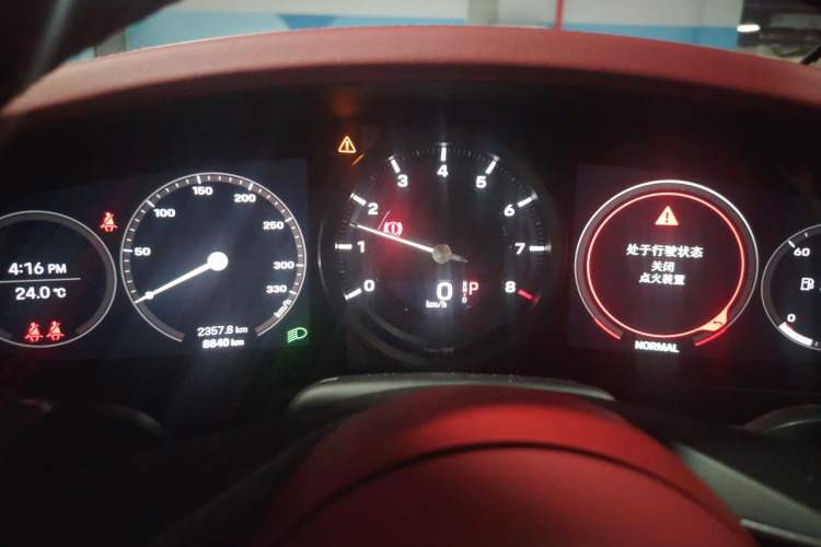 Used Porsche 911 2023 Carrera 3.0T Instrument Cluster