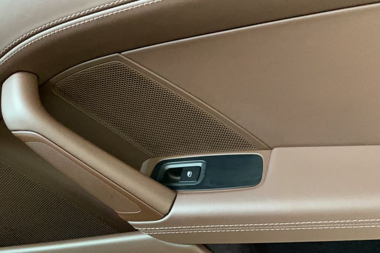 Used Porsche 911 2023 Carrera 3.0T Interior 10