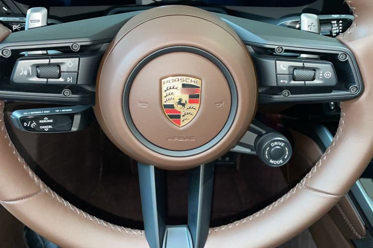 Used Porsche 911 2023 Carrera 3.0T Interior 11