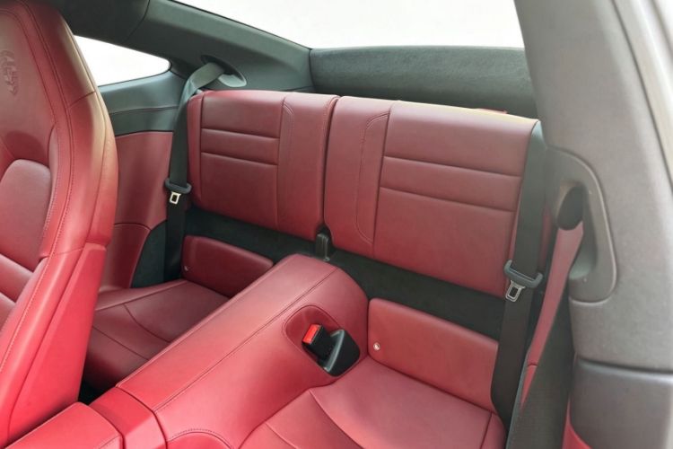 Used Porsche 911 2023 Carrera 3.0T Interior 8