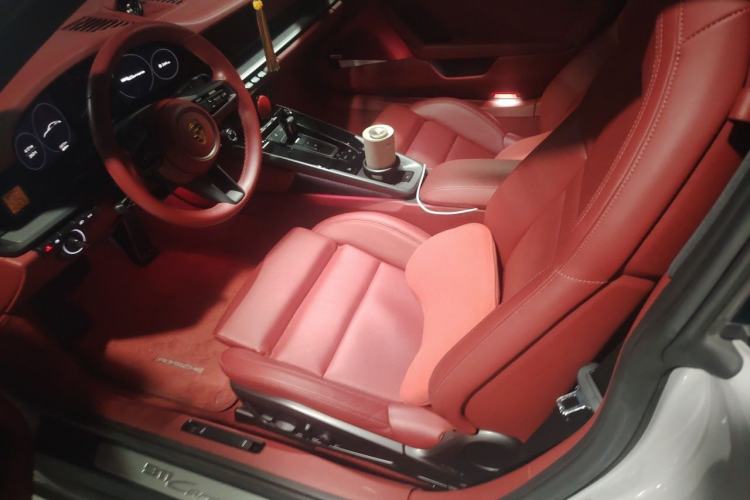 Used Porsche 911 2023 Carrera 3.0T Left Front Seat