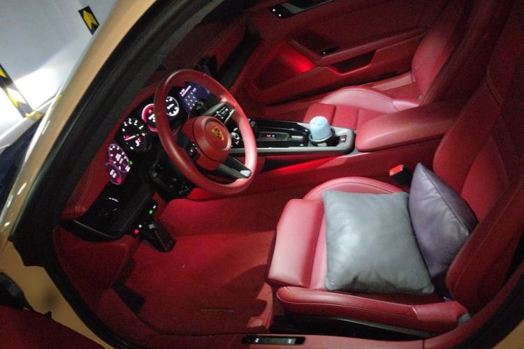 Used Porsche 911 2023 Carrera 3.0T Left Front Seat