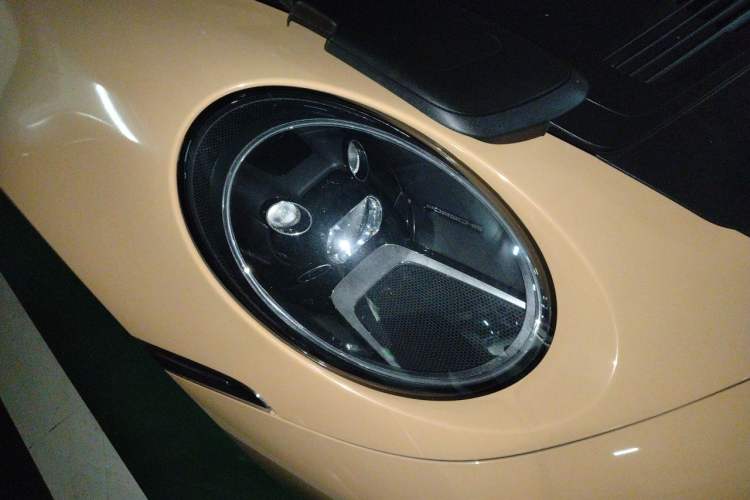 Used Porsche 911 2023 Carrera 3.0T Right Front Headlight