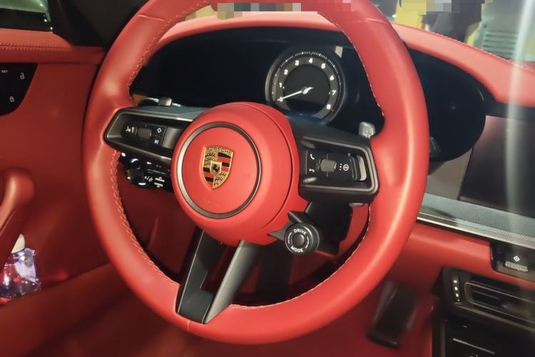 Used Porsche 911 2023 Carrera 3.0T Steering Wheel