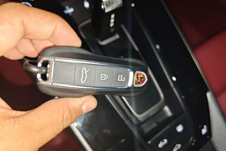 Used Porsche 911 2023 Carrera 3.0T Vehicle Key