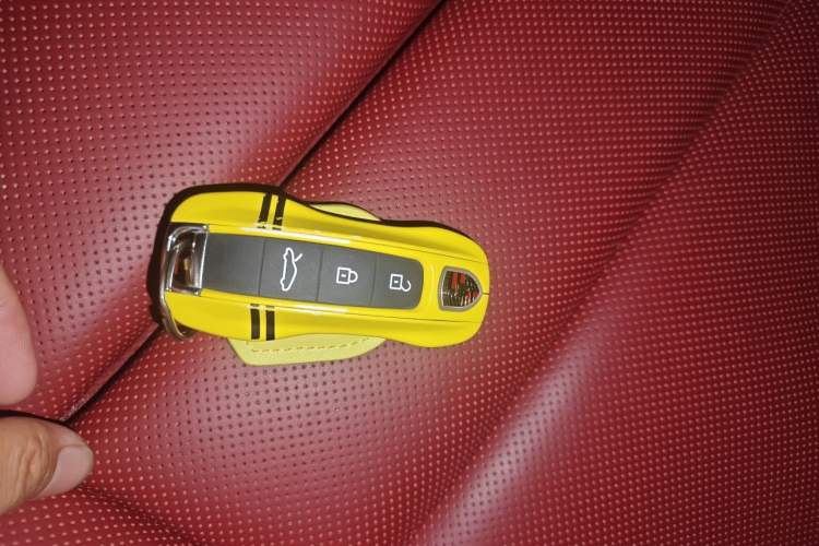 Used Porsche 911 2023 Carrera S 3.0T Vehicle Key