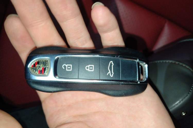 Used Porsche 911 2023 Carrera 3.0T Vehicle Key