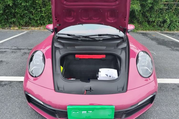 Used Porsche 911 2023 Carrera 3.0T Engine Bay