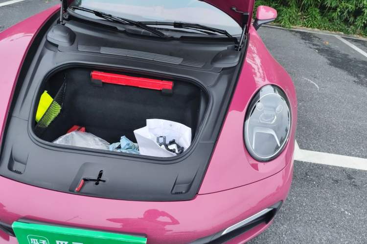 Used Porsche 911 2023 Carrera 3.0T Engine Bay Left