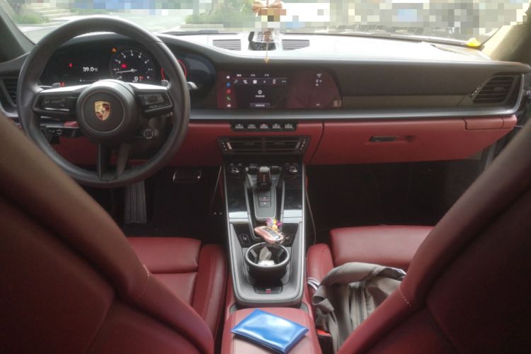 Used Porsche 911 2023 Carrera 3.0T Center Console