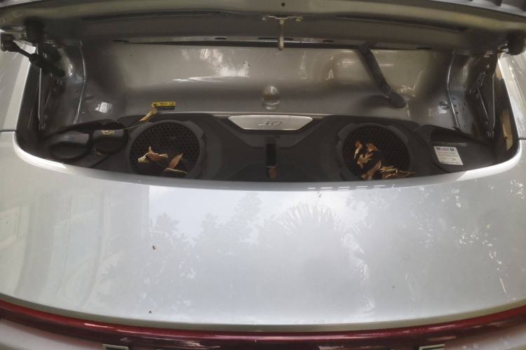 Used Porsche 911 2023 Carrera 3.0T Engine Bay
