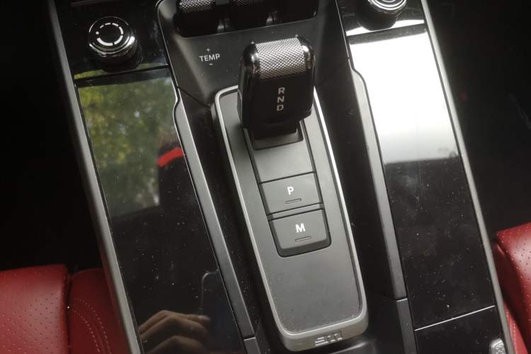 Used Porsche 911 2023 Carrera 3.0T Gear Lever