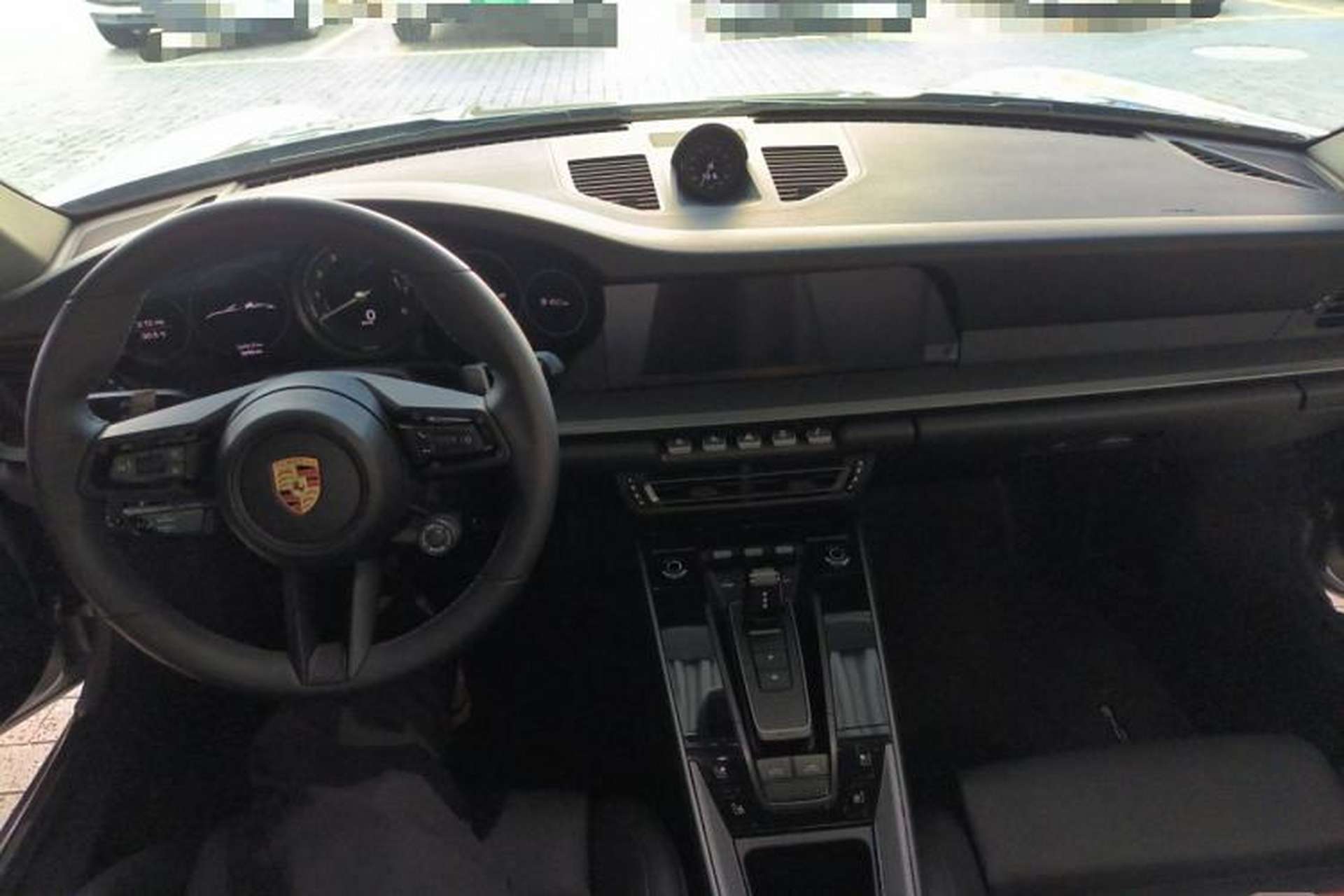 Used Porsche 911 2023 Targa 4 3.0T Center Console