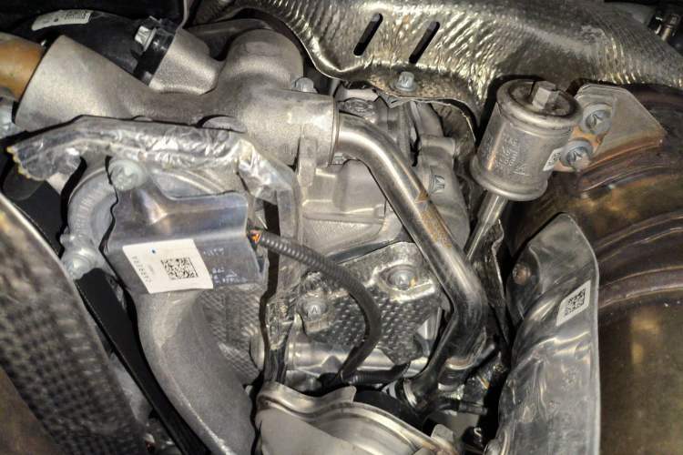 Used Porsche 911 2023 Targa 4 3.0T Engine Bay Left