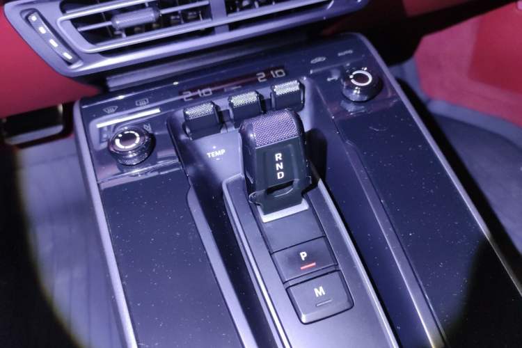 Used Porsche 911 2023 Carrera 3.0T Gear Lever