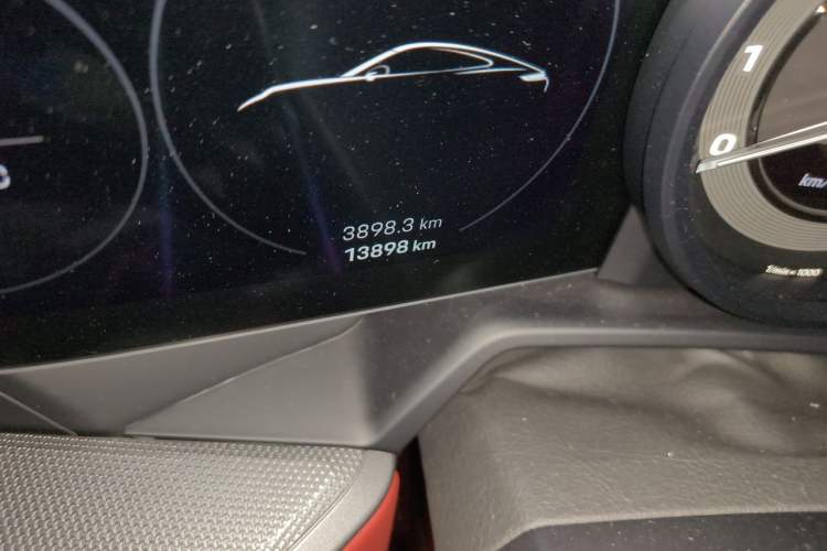 Used Porsche 911 2023 Carrera 3.0T Odometer Close Up