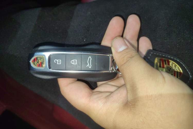 Used Porsche 911 2023 Carrera S 3.0T Vehicle Key