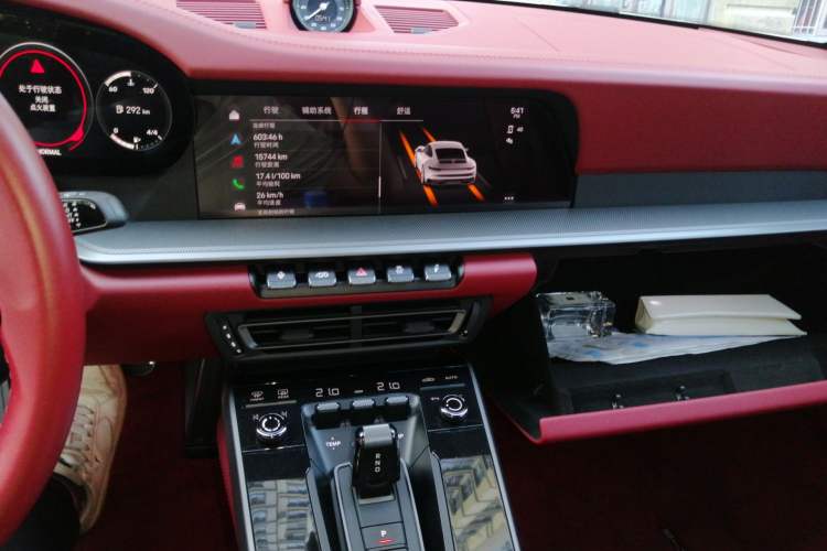 Used Porsche 911 2023 Carrera 3.0T Audio And AC Panel
