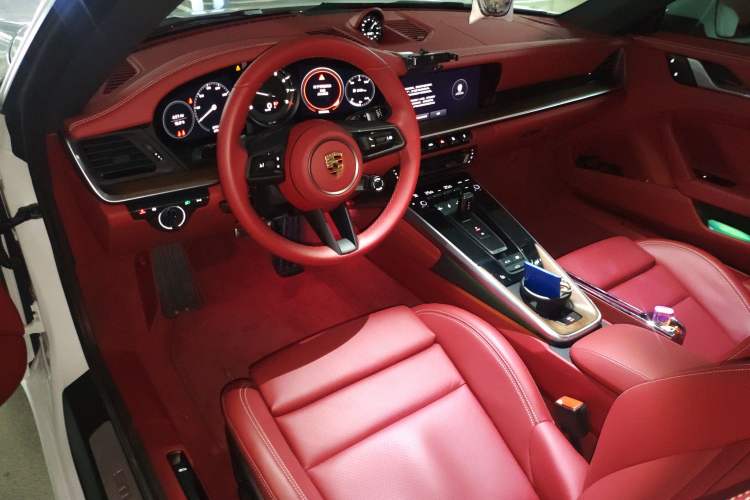 Used Porsche 911 2023 Carrera 3.0T Center Console