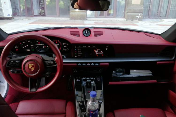 Used Porsche 911 2023 Carrera 3.0T Center Console