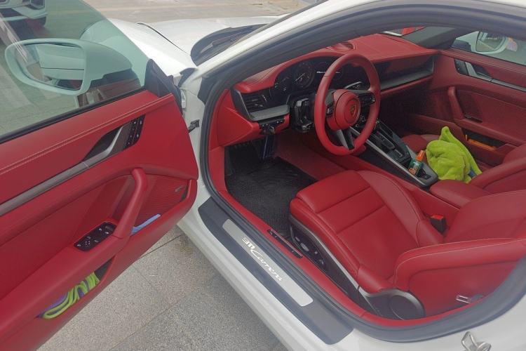 Used Porsche 911 2023 Carrera 3.0T Driver Seat