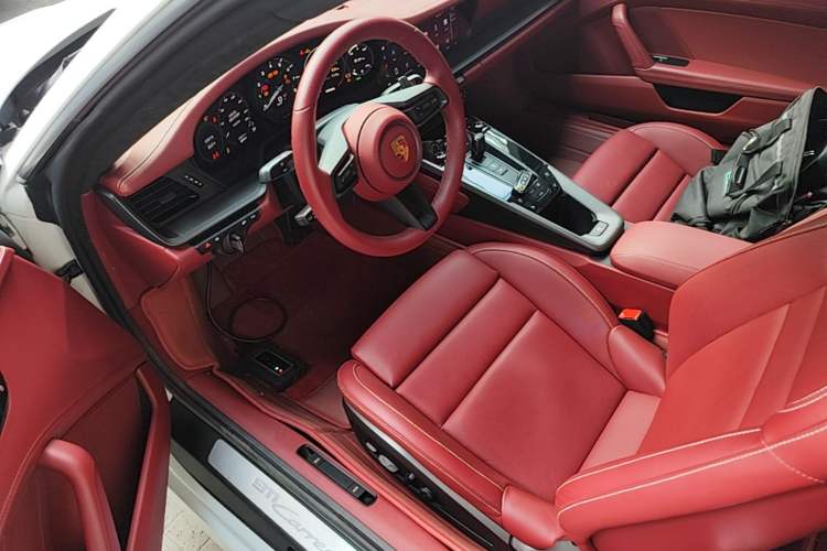 Used Porsche 911 2023 Carrera 3.0T Driver Seat