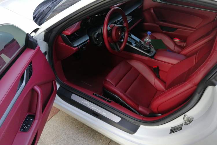 Used Porsche 911 2023 Carrera 3.0T Driver Seat