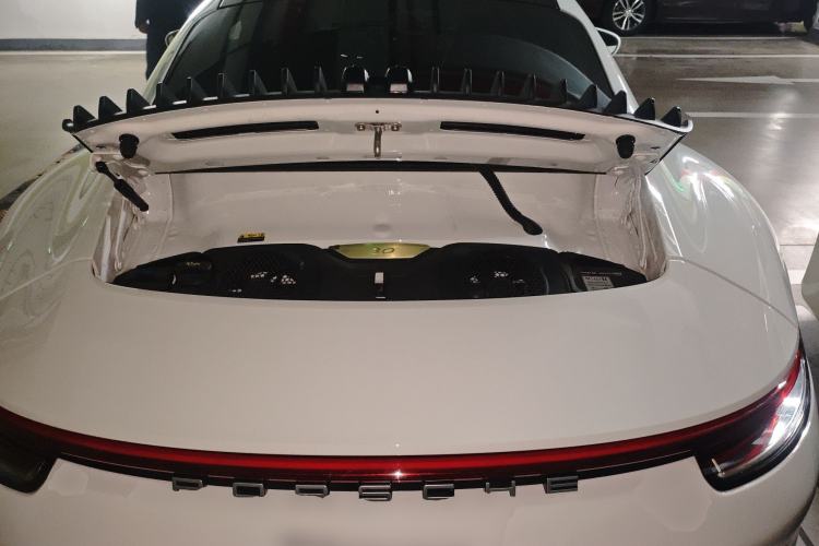 Used Porsche 911 2023 Carrera 3.0T Engine Bay