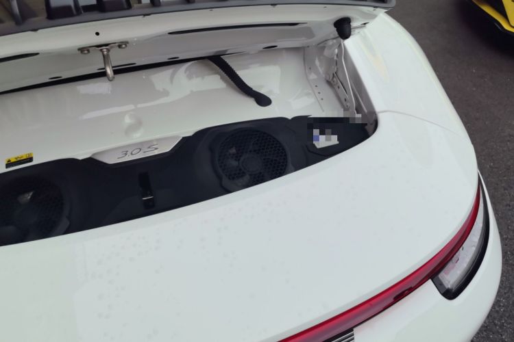 Used Porsche 911 2023 Carrera S 3.0T Engine Bay Left