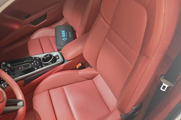 Used Porsche 911 2023 Carrera 3.0T Left Front Seat