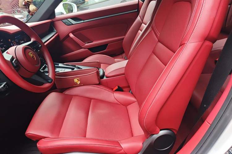 Used Porsche 911 2023 Carrera 3.0T Left Front Seat