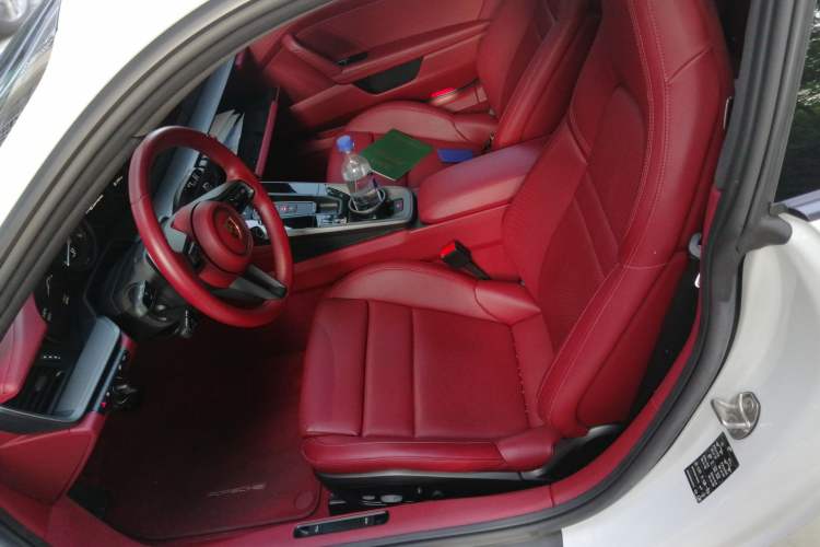 Used Porsche 911 2023 Carrera 3.0T Left Front Seat