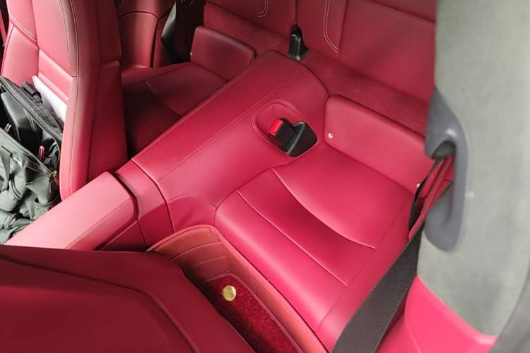 Used Porsche 911 2023 Carrera 3.0T Left Rear Seat