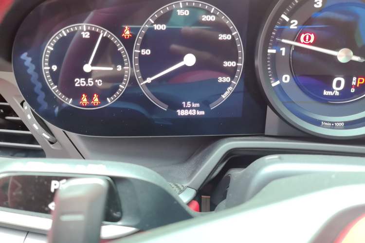 Used Porsche 911 2023 Carrera S 3.0T Odometer Close Up