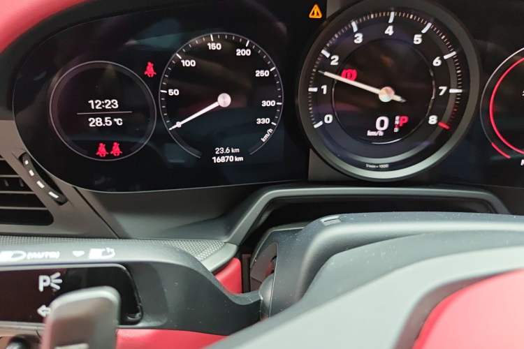Used Porsche 911 2023 Carrera 3.0T Odometer Close Up