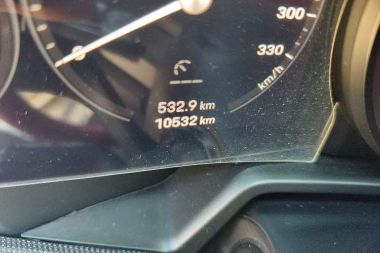Used Porsche 911 2023 Carrera 3.0T Odometer Close Up