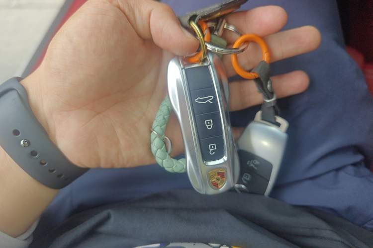 Used Porsche 911 2023 Carrera 3.0T Vehicle Key
