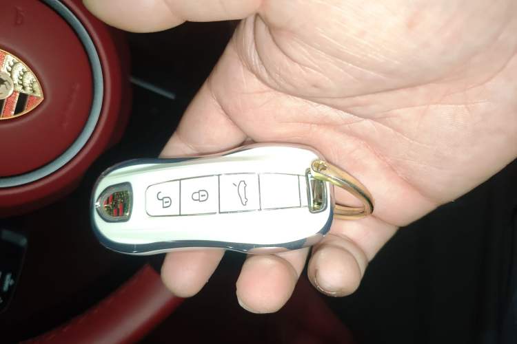 Used Porsche 911 2023 Carrera 3.0T Vehicle Key