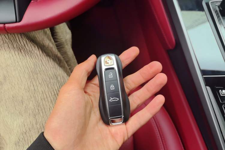 Used Porsche 911 2023 Carrera S 3.0T Vehicle Key