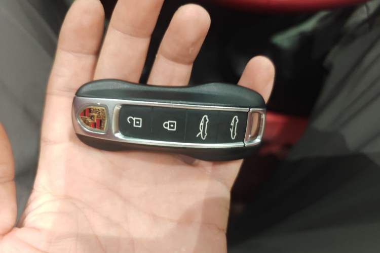 Used Porsche 911 2023 Targa 4 3.0T Vehicle Key