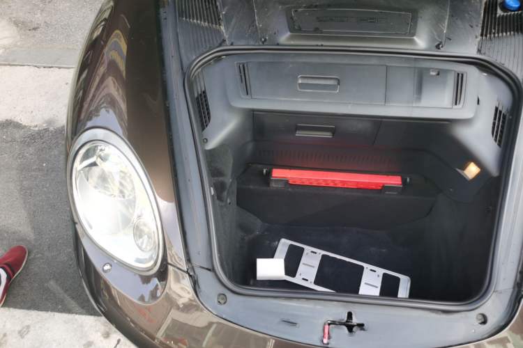 Used Porsche Boxster 2006 Boxster 2.7L Engine Bay Right