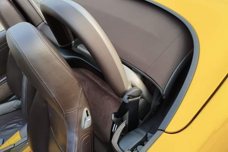 Used Porsche Boxster  Headliner